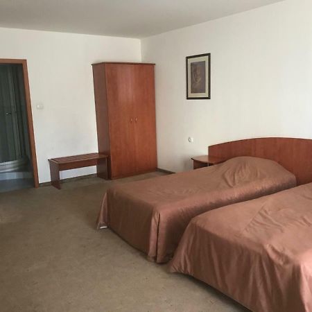 Family Hotel Odessa Sevlievo Exteriér fotografie